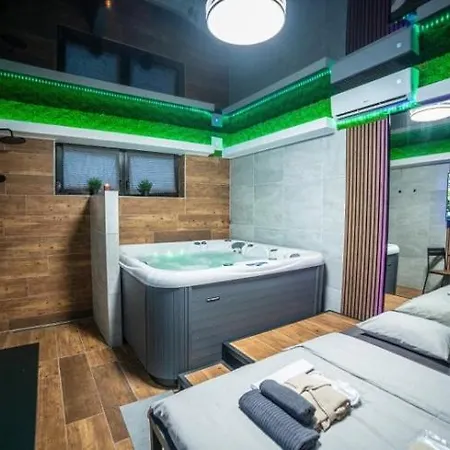 Wellness & Penzion, Laudom Lejlighed Frýdek-Místek